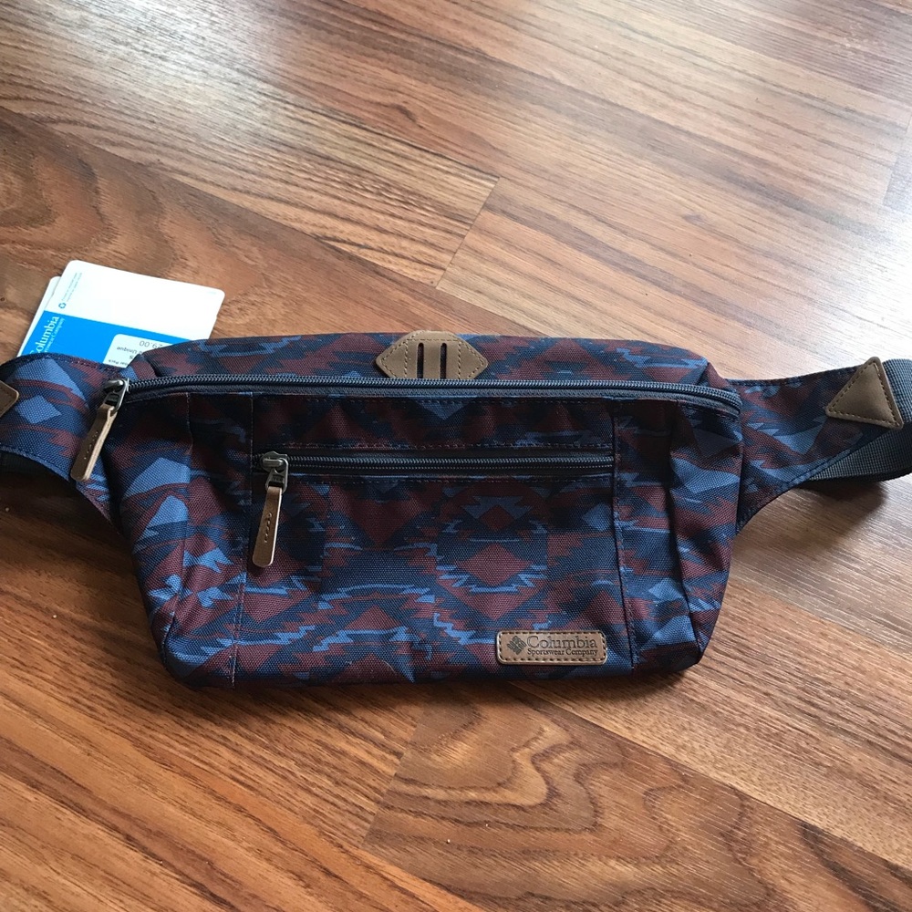 Columbia fanny pack